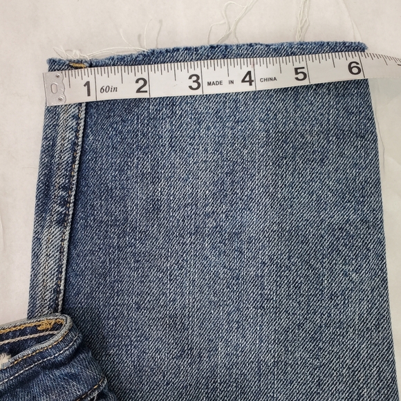 Zara Barrel Boyfriend Distressed Jeans Size 00 Raw Hem Ankle Length Denim Baggy - Picture 7 of 8